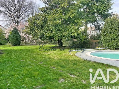   Vente Maison/villa 9 pi�ces Maison - 9 pi�ce(s) - 206 m�