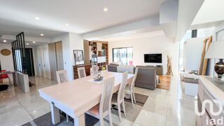  Appartement  vendre 5 pices 151 m