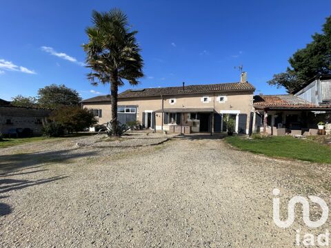   Vente Maison de village 7 pi�ces Maison - 7 pi�ce(s) - 199 m�