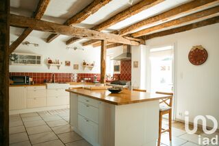  Maison � vendre 6 pi�ces 205 m�