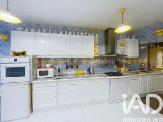  Maison � vendre 8 pi�ces 280 m�