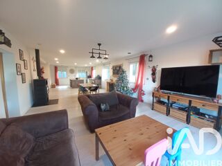  Maison � vendre 8 pi�ces 320 m�