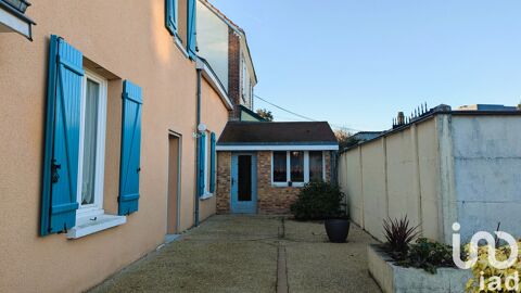   Vente Maison/villa 6 pi�ces Maison - 6 pi�ce(s) - 131 m�