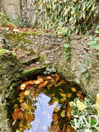  Maison  vendre 8 pices 210 m