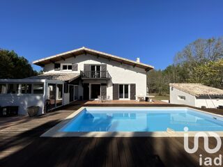  Maison � vendre 8 pi�ces 245 m�