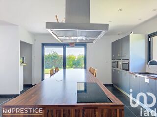  Maison � vendre 7 pi�ces 240 m�