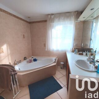  Villa � vendre 7 pi�ces 180 m�