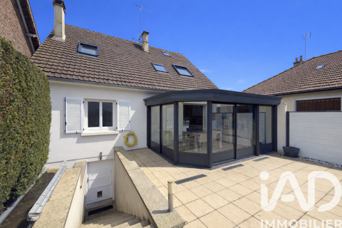   Vente Maison/villa 6 pi�ces Maison - 6 pi�ce(s) - 159 m�