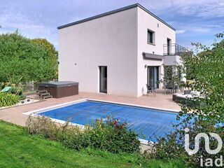  Villa  vendre 6 pices 146 m