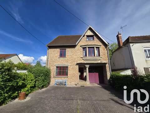   Vente Demeure 8 pices Maison - 8 pice(s) - 200 m