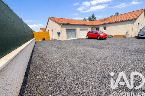   Vente Maison/villa 8 pi�ces Maison - 8 pi�ce(s) - 220 m�