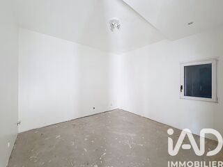  Immeuble � vendre 215 m�