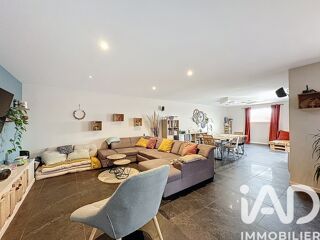  Maison  vendre 4 pices 165 m