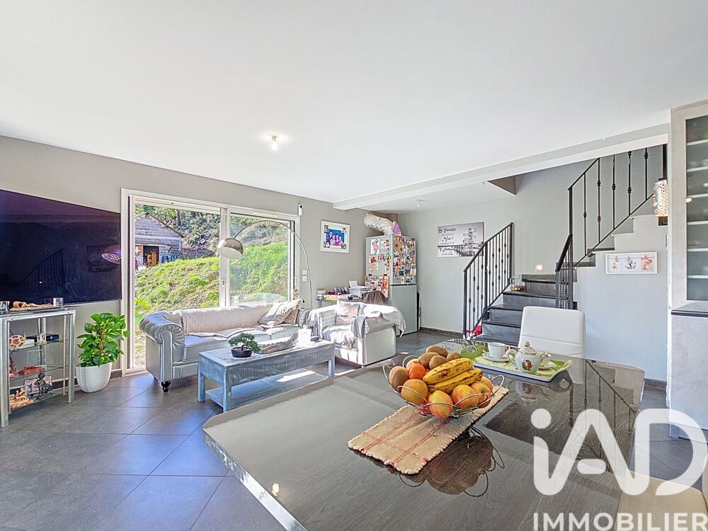 � vendre  Maison Colomars (06670)