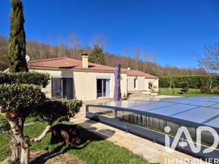  Maison � vendre 5 pi�ces 180 m�