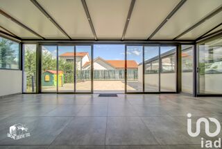  Maison � vendre 7 pi�ces 230 m�