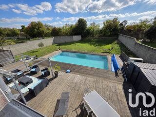  Maison  vendre 8 pices 234 m