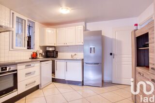  Appartement � vendre 4 pi�ces 77 m�