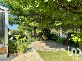  Maison � vendre 8 pi�ces 198 m�