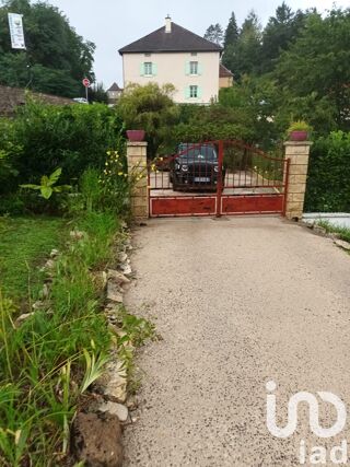  Maison � vendre 10 pi�ces 240 m�