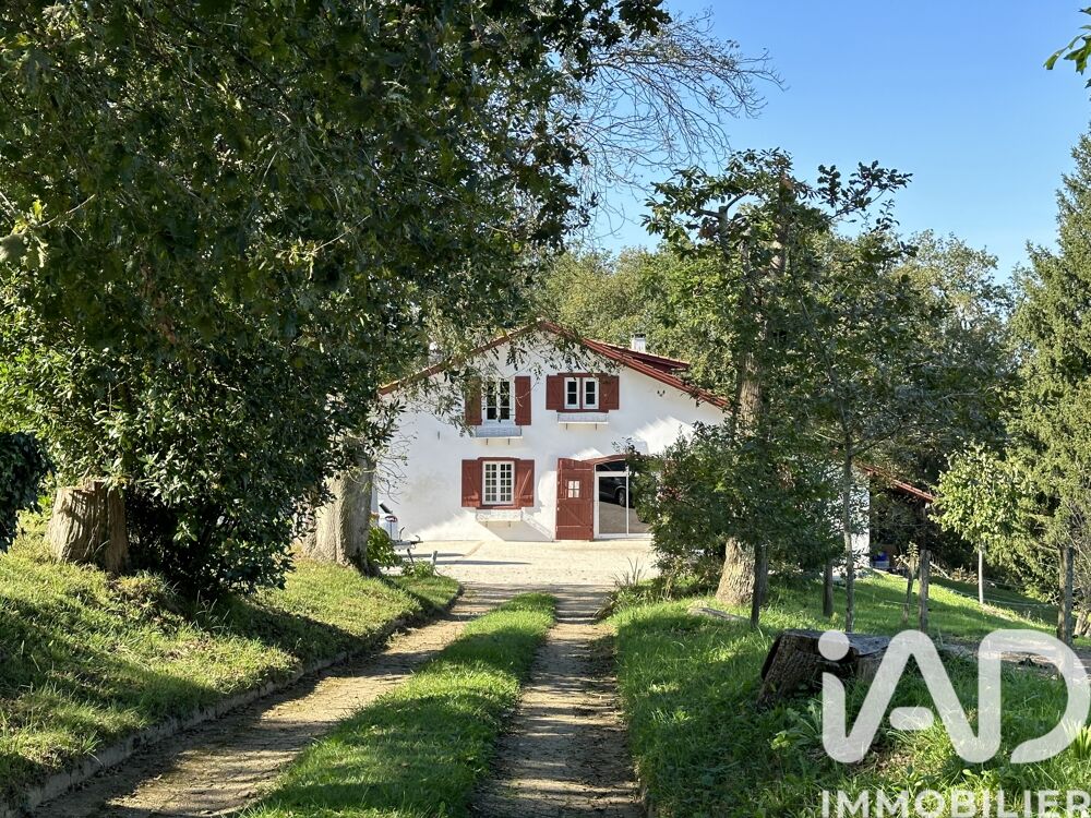 � vendre  Maison Urt (64240)