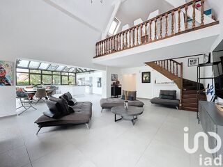  Maison � vendre 9 pi�ces 221 m�