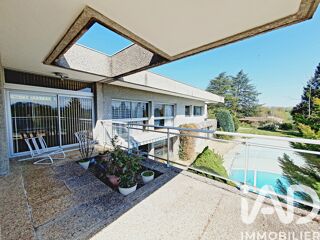  Villa � vendre 10 pi�ces 320 m�