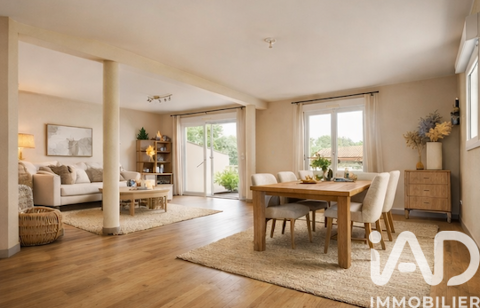   Vente Pavillon 6 pi�ces Maison - 6 pi�ce(s) - 140 m�