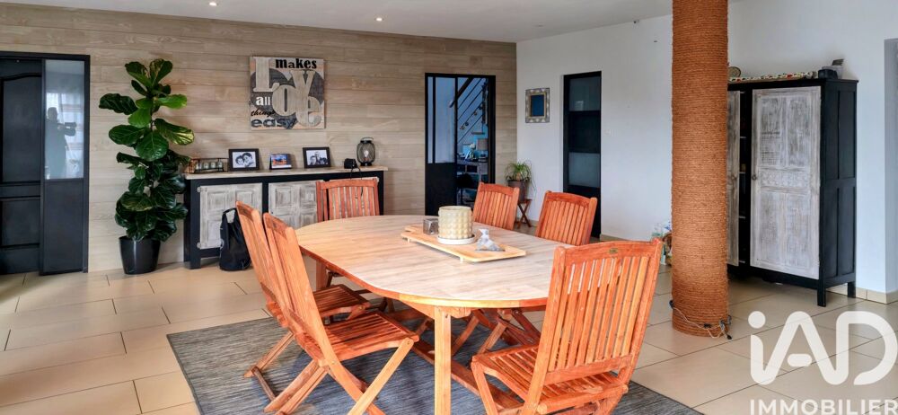 � vendre  Maison Crach (56950)