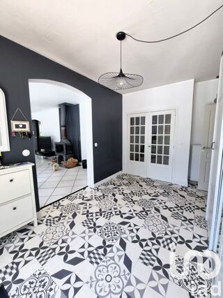  Maison � vendre 9 pi�ces 220 m�