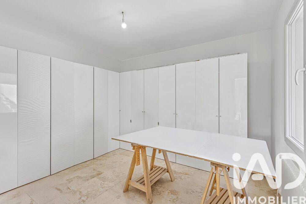 � vendre  Maison �guilles (13510)