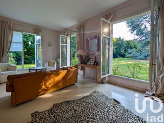  Villa  vendre 8 pices 350 m