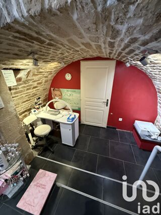  Immeuble � vendre 94 m�