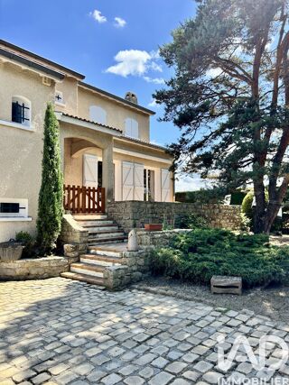  Maison � vendre 8 pi�ces 180 m�