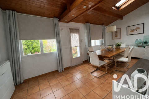  Vente Maison/villa 6 pi�ces Maison - 6 pi�ce(s) - 120 m�