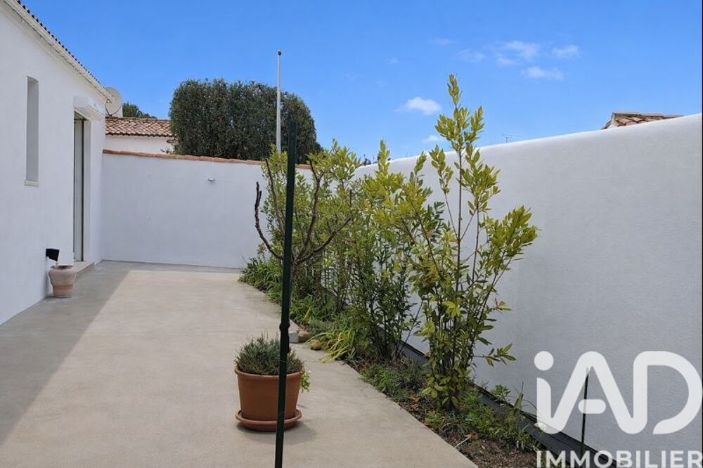 � vendre  Maison Le Bois-Plage-en-R� (17580)