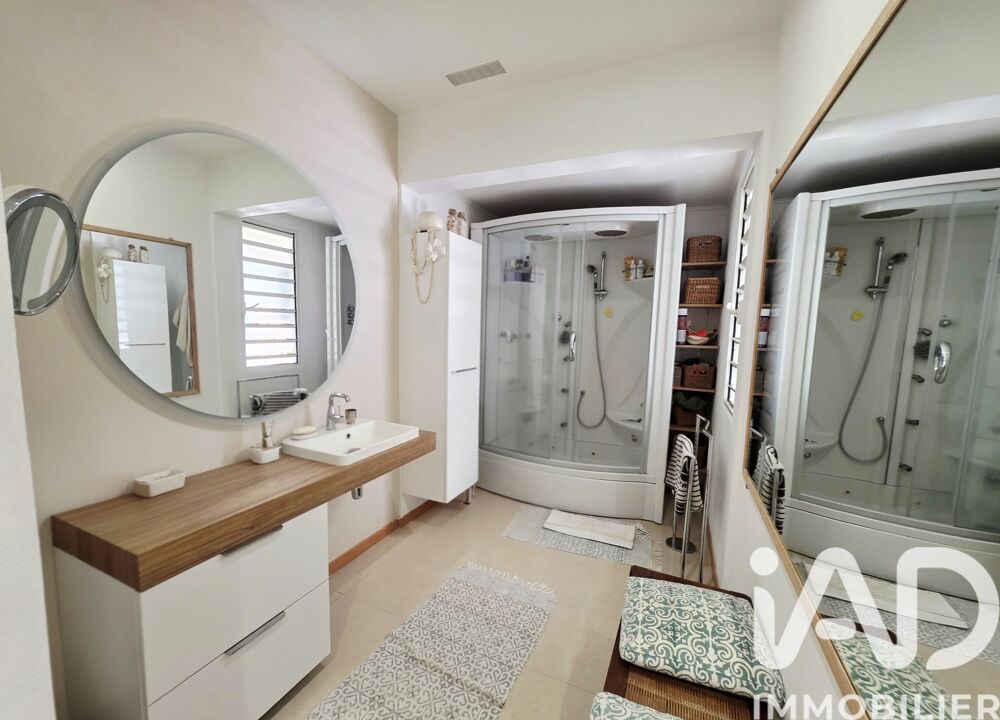 � vendre  Maison Saint-Gilles Les Bains (97434)