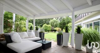  Villa � vendre 5 pi�ces 245 m�