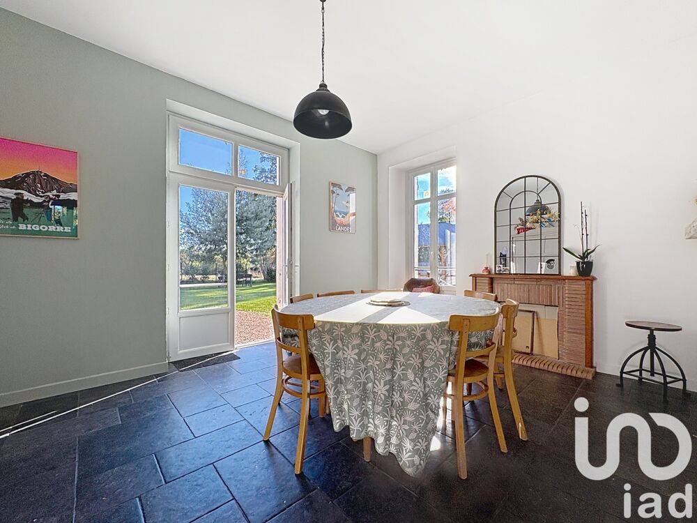 � vendre  Maison Bill�re (64140)