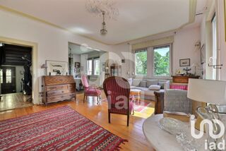  Maison  vendre 9 pices 228 m