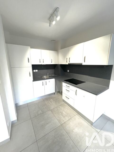  Appartement � louer 3 pi�ces 52 m�