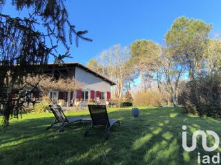  Maison � vendre 9 pi�ces 230 m�