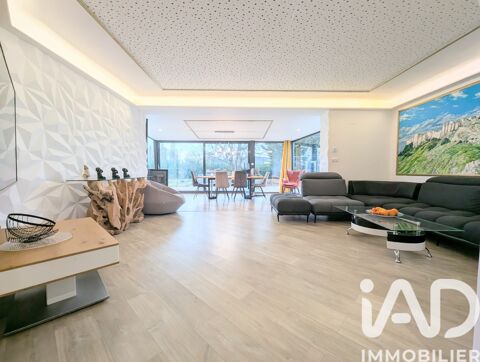   Vente Maison/villa 6 pi�ces Maison - 6 pi�ce(s) - 210 m�