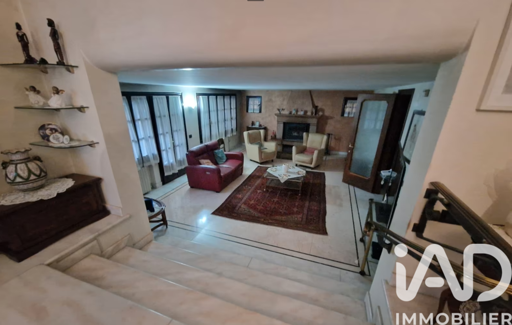 � vendre  Maison Hy�res (83400)