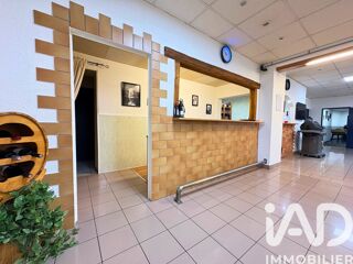  Immeuble � vendre 583 m�