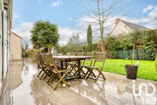  Maison � vendre 10 pi�ces 300 m�