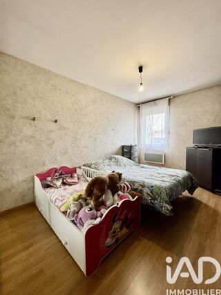  Appartement � vendre 5 pi�ces 74 m�