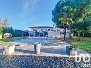  Maison � vendre 10 pi�ces 270 m�