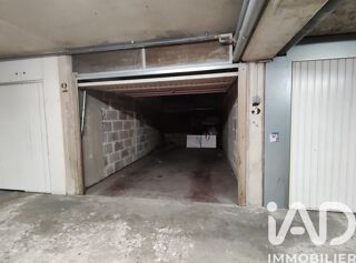  Parking / Garage � vendre 18 m�