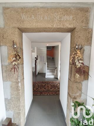  Maison  vendre 10 pices 180 m